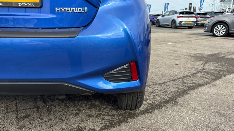 Toyota Yaris 1.5 Hybrid Icon Tech 5dr CVT Hybrid Hatchback